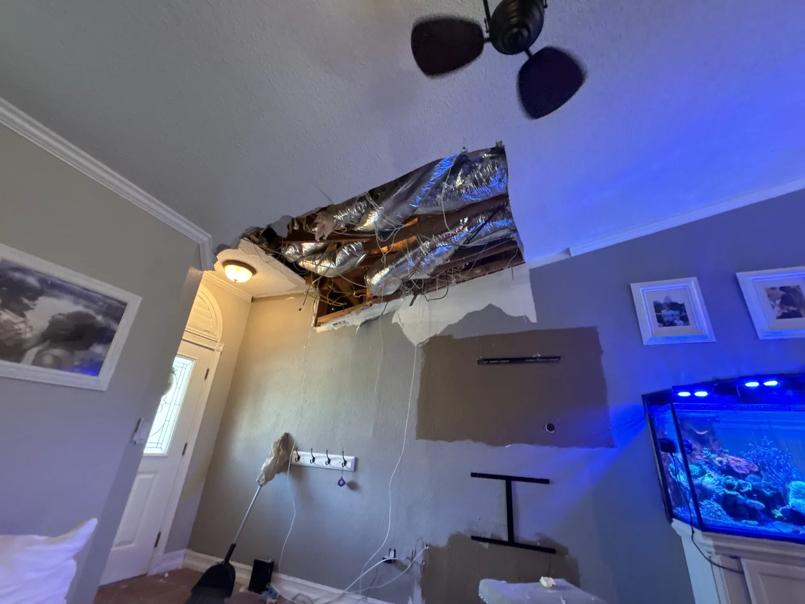 Entryway ceiling before repair work